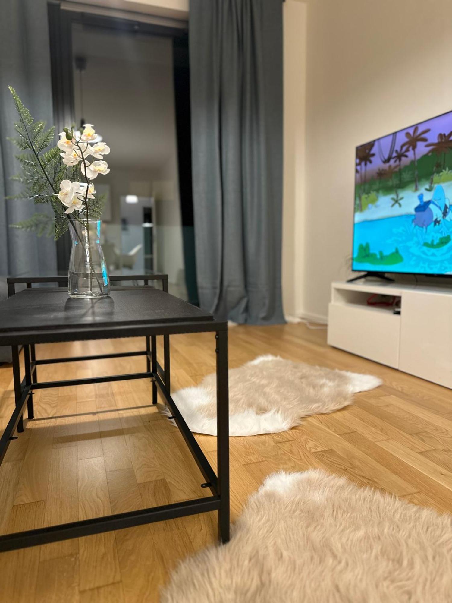 Apartment 4 Room, 2 Bath, Parking براغ المظهر الخارجي الصورة